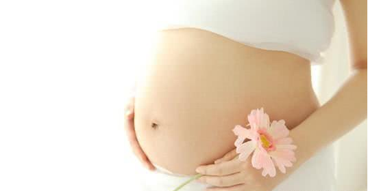 哪些孕妈容易出现早产？怎样预防早产的发生？听妇产医生怎么说